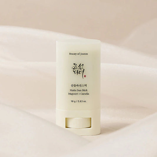BEAUTY OF JOSEON Matte Sun Stick Mugwort + Camelia SPF50 (18g)