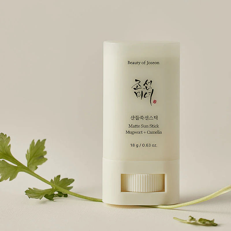 BEAUTY OF JOSEON Matte Sun Stick Mugwort + Camelia SPF50 (18g)